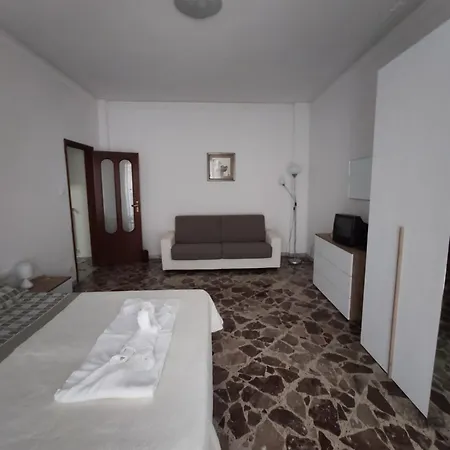Brezza Di Puglia * مولفيتا